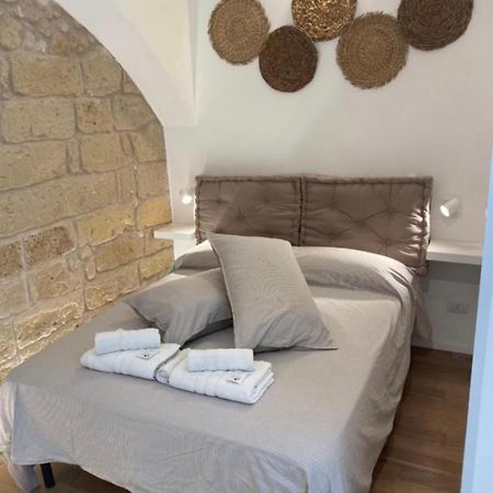 B&B Vin E Va Bari Exteriör bild