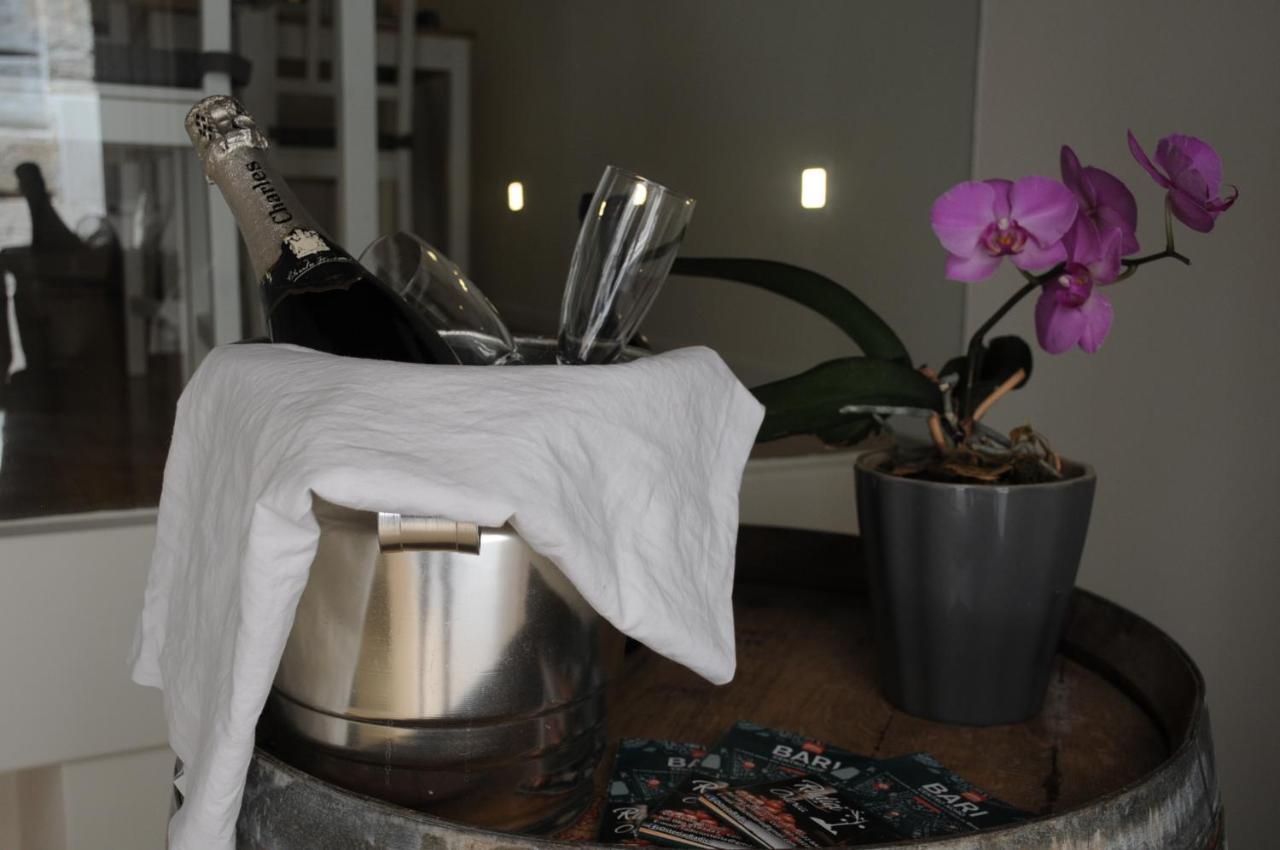 B&B Vin E Va Bari Exteriör bild