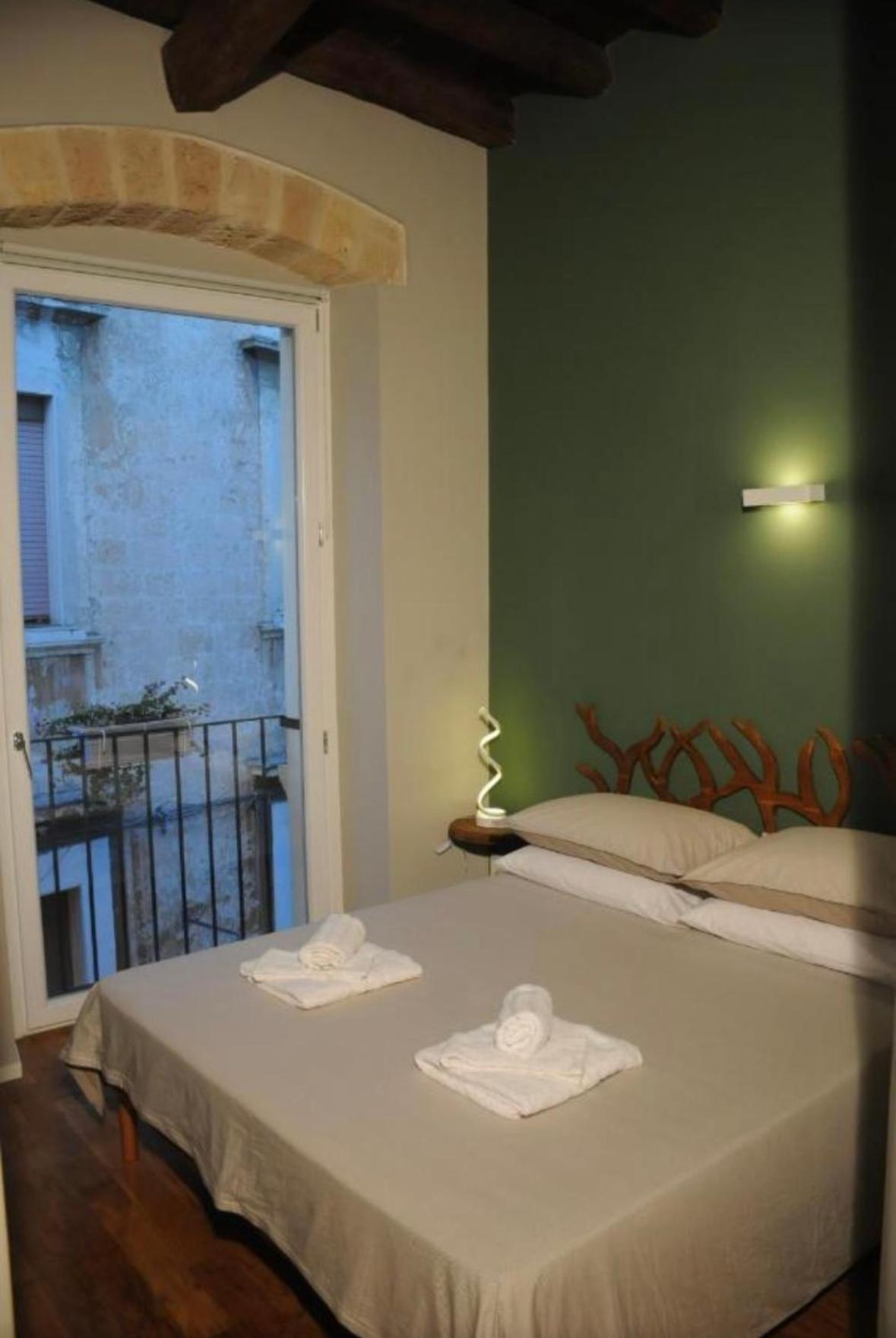 B&B Vin E Va Bari Exteriör bild